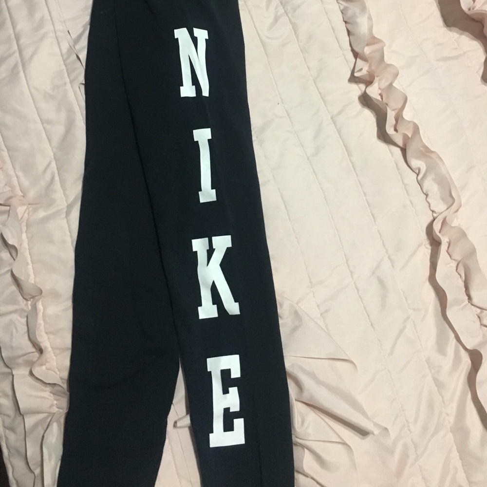 Nike Leggings ❣️