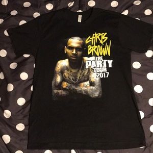 Chris brown concert t-shirt