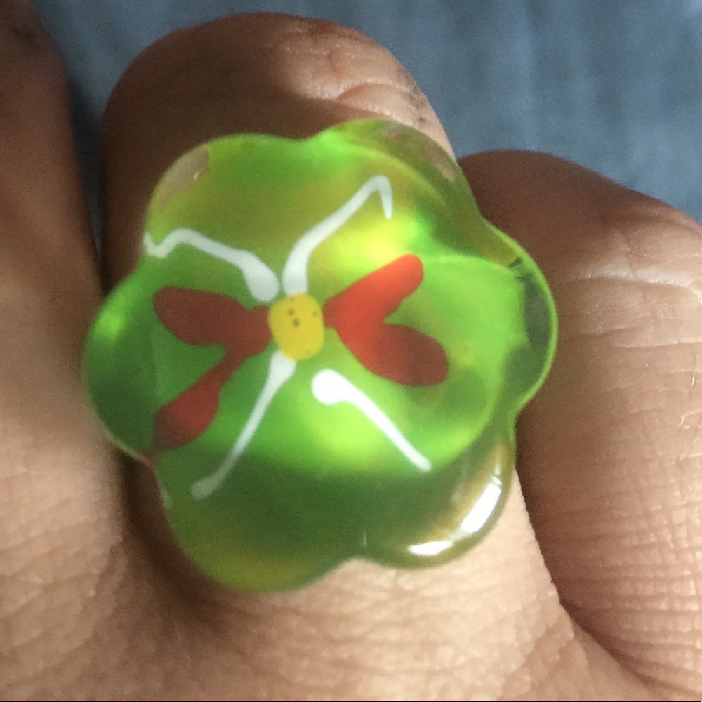 Cute fashion ring