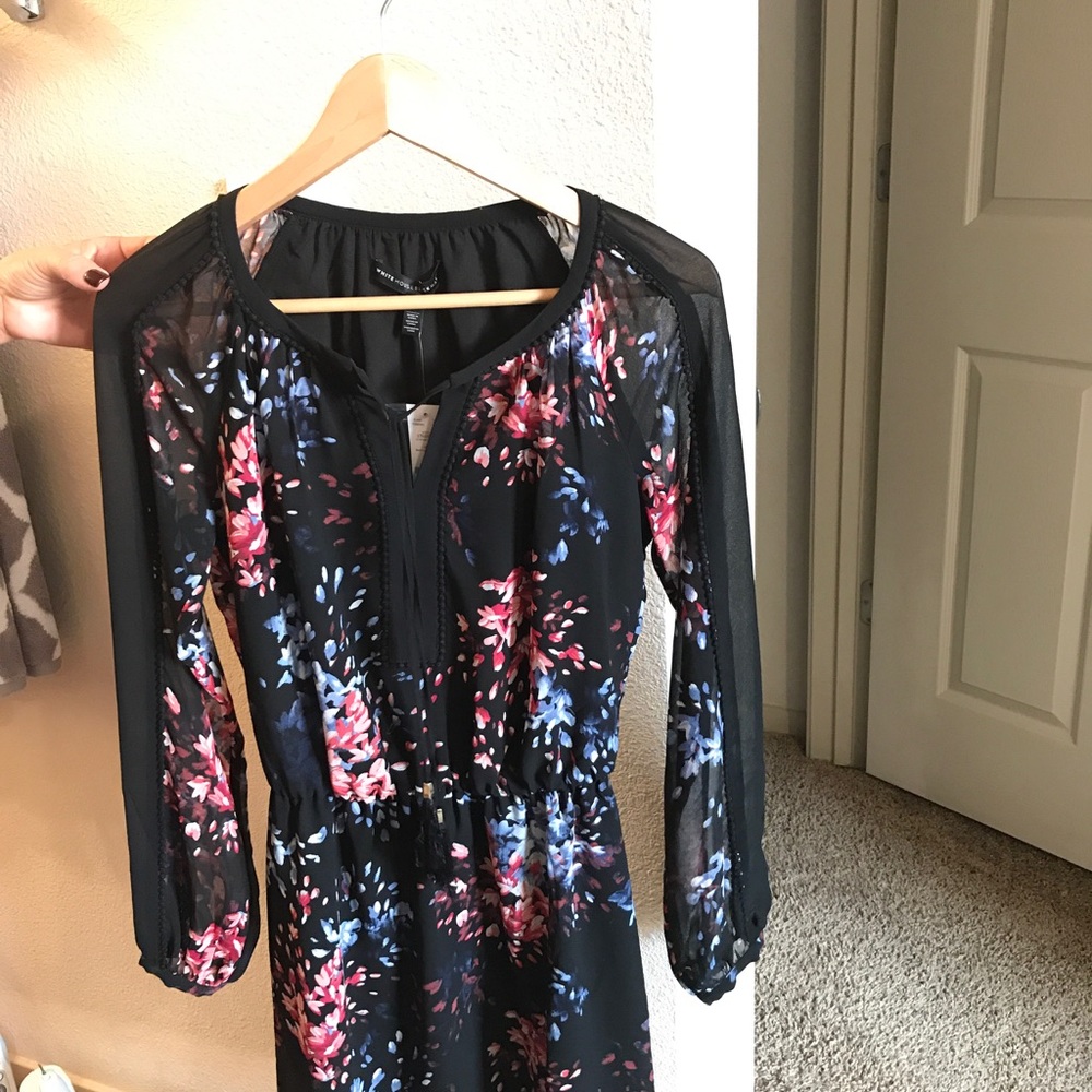 Floral Black house White Market Dress 👗