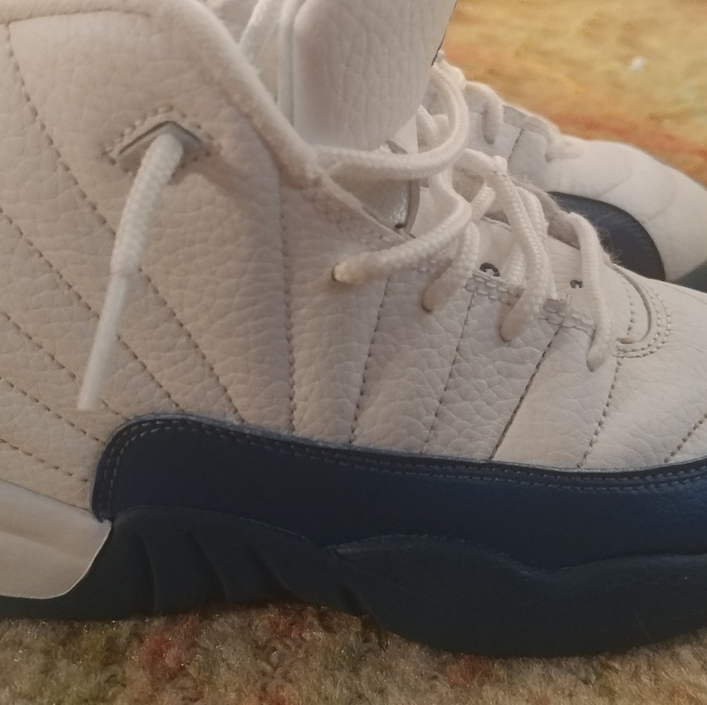 French blue jordans youth