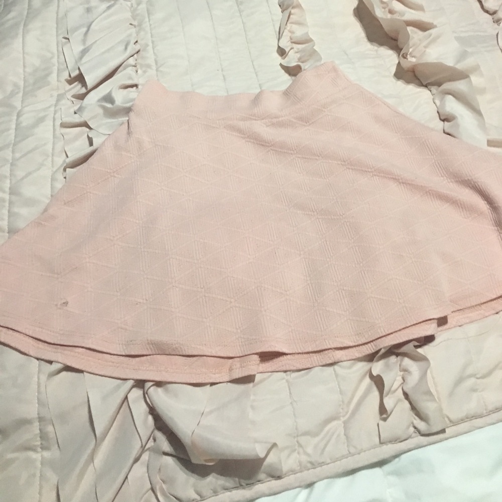 Cute pattern pink skirt❣️