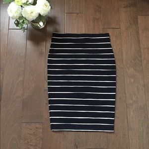 Banana Republic Black & White Striped Skirt