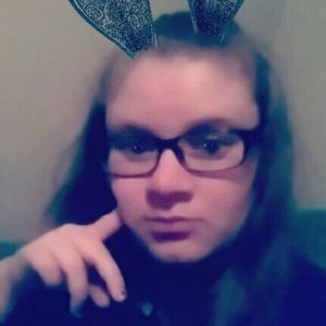 Meet your Posher, Desiree