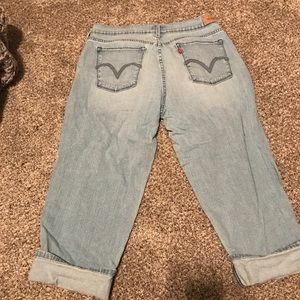 Women's Levi's Capri