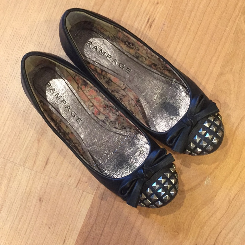 Studded flats