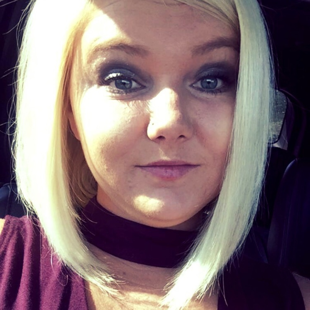 Meet your Posher, Taryn