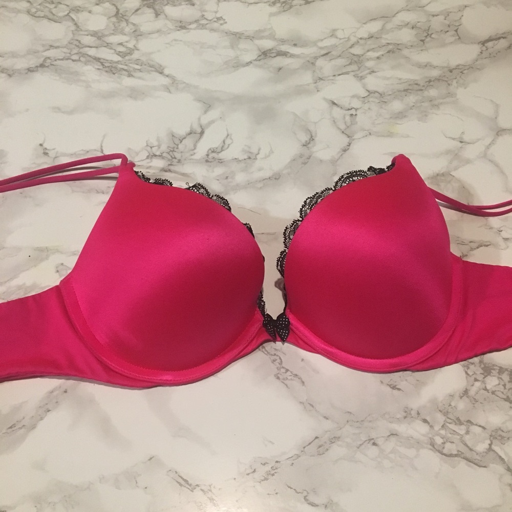 Victoria's Secret "Very Sexy Push-Up Bra"