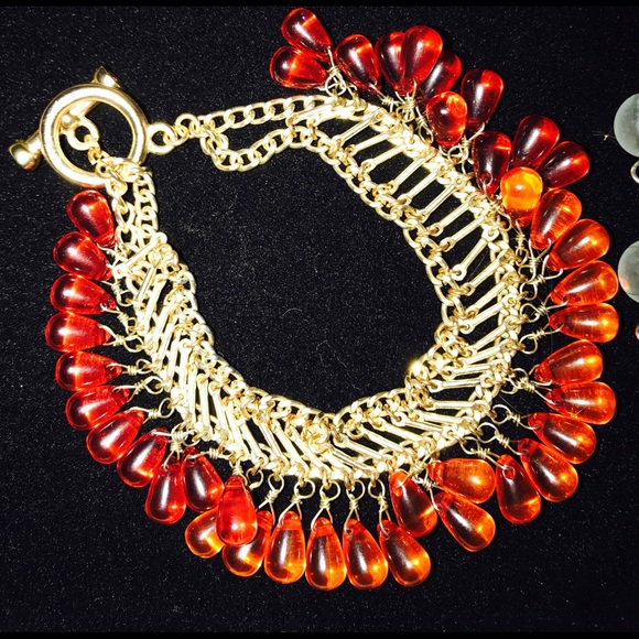 Bracelets - Picture 4 of 8