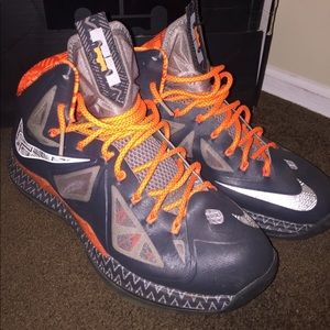 Lebron 10 X BHM Shoes - Black History Month