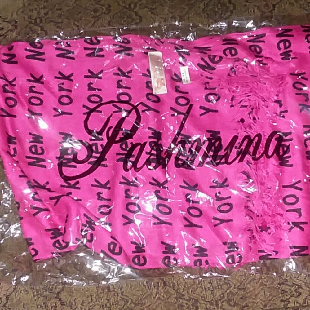 New York scarf
