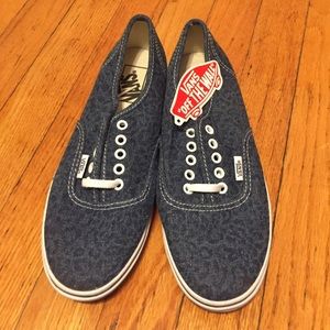 Leopard print brand new Vans