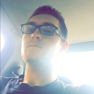 Meet your Posher, Johnny