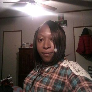 Meet your Posher, Monica