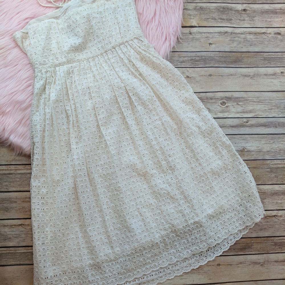 HD in Paris Anthropologie Halter Top Eyelet Dress - Picture 4 of 4