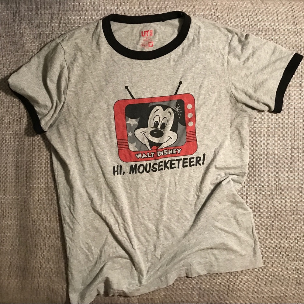 M Men's Uniqlo Disney Ringer Tee