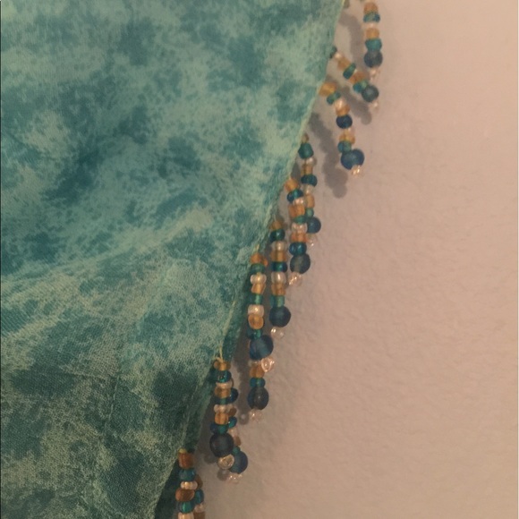 Top - Picture 2 of 4