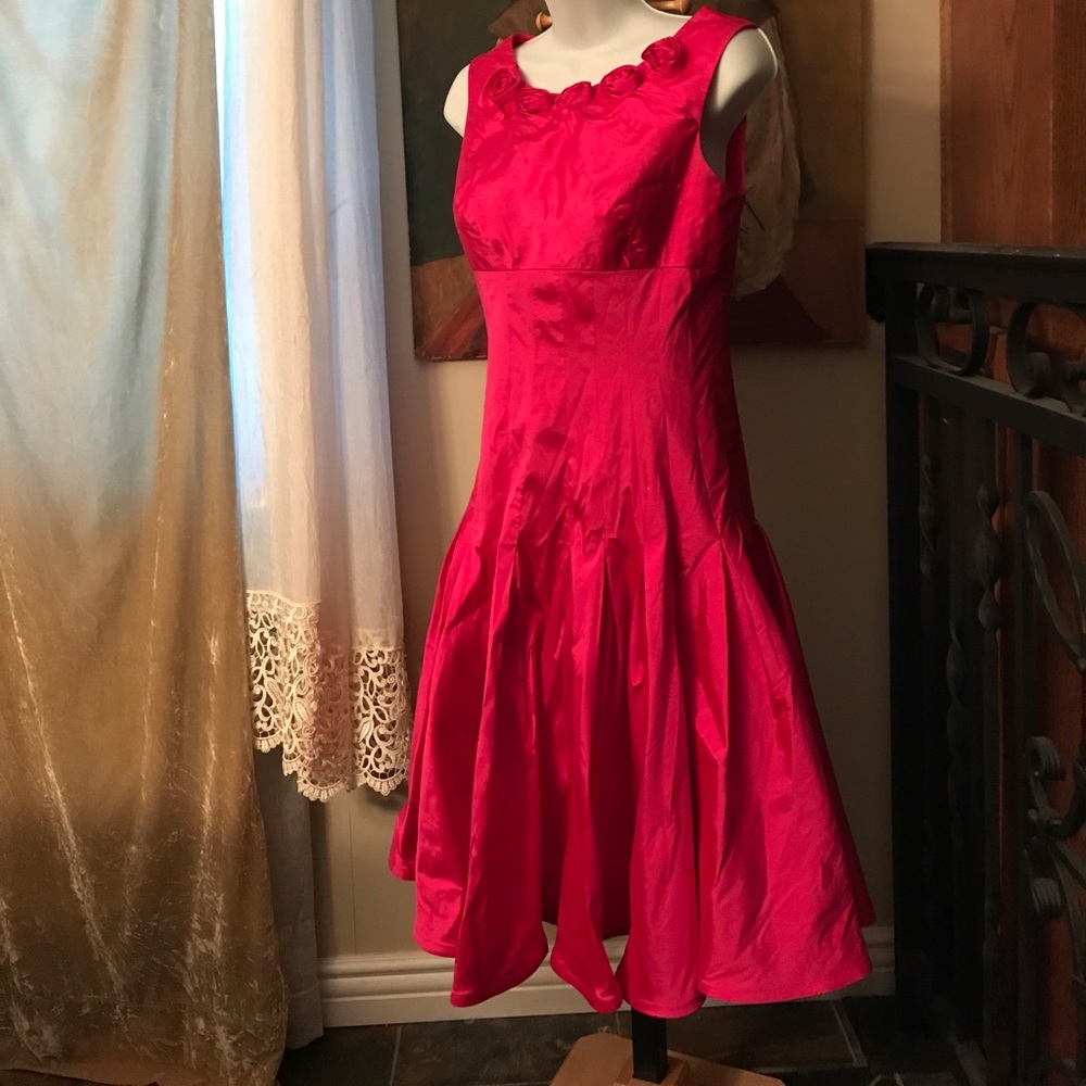 Adrianna Papell cocktail dress pink sz 4 taffeta