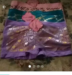 Allure panty bundle