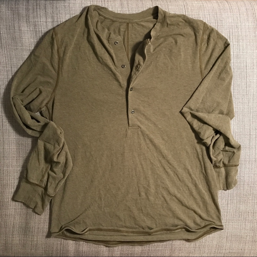 M Men's lululemon Henley