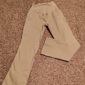 LIKE NEW Old Navy Maternity Khakis