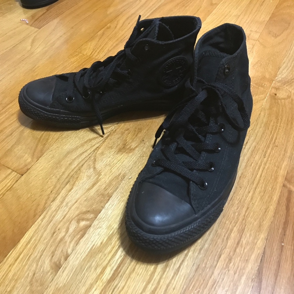 Converse (High Top)