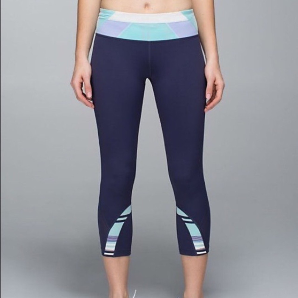 Lululemon Run Inspire Crops