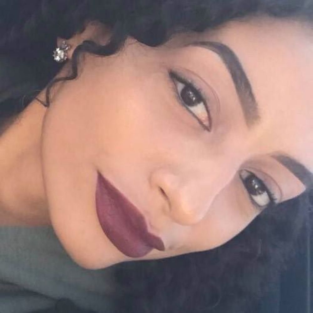 Meet your Posher, Rilea Mia