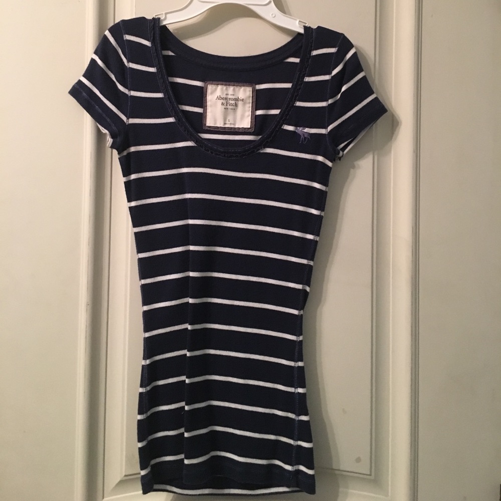 Abercrombie and Fitch t-shirt