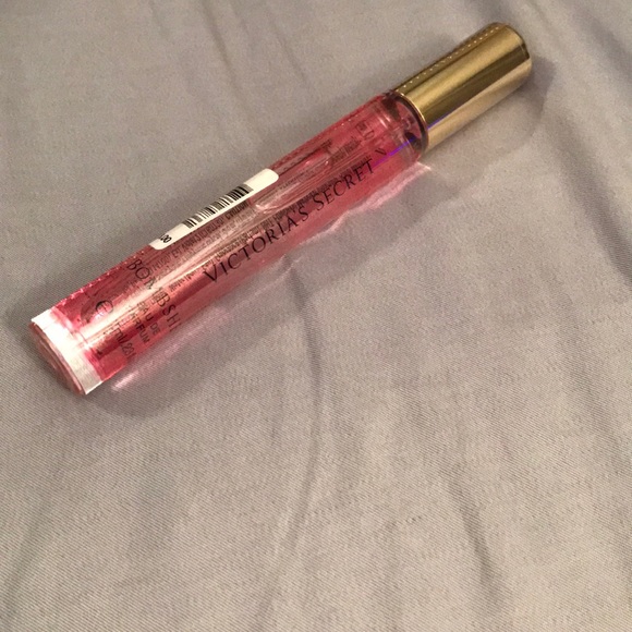 ‼️New‼️ Victoria Secret Perfume - Picture 1 of 4
