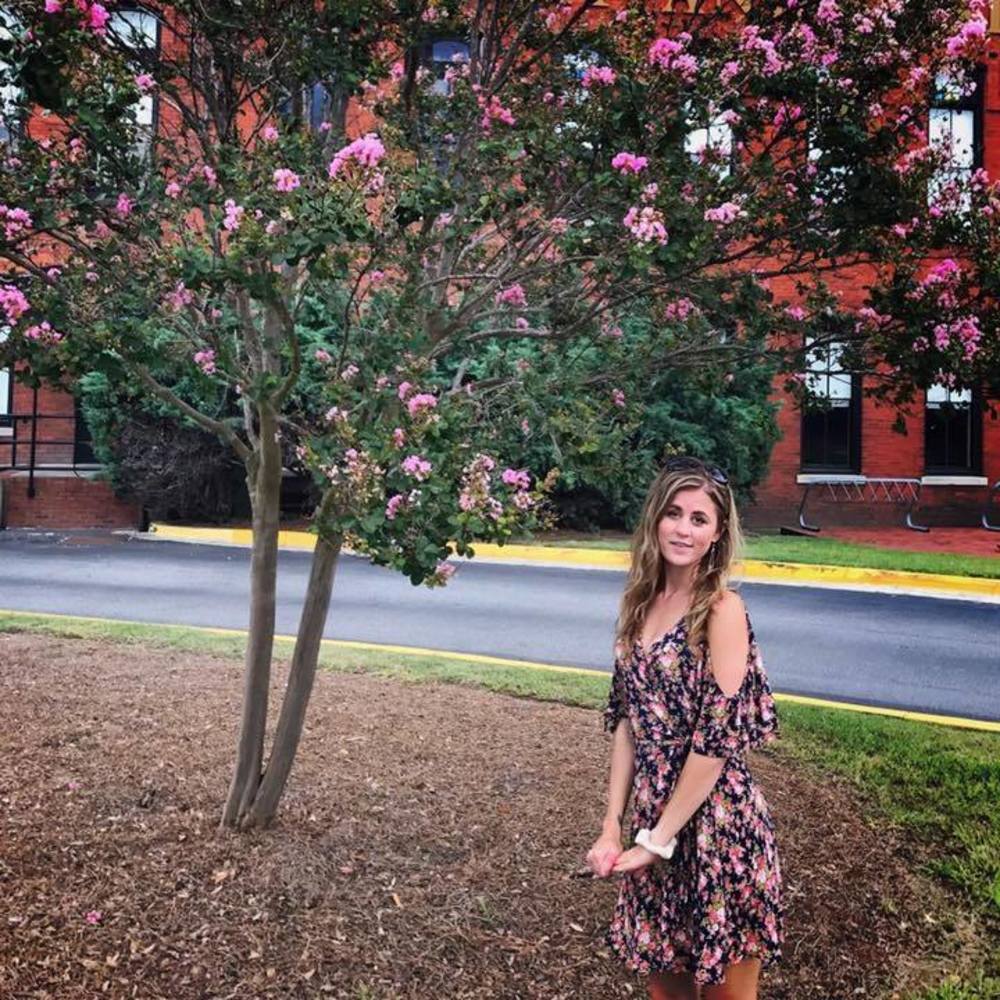 Meet your Posher, Ashley