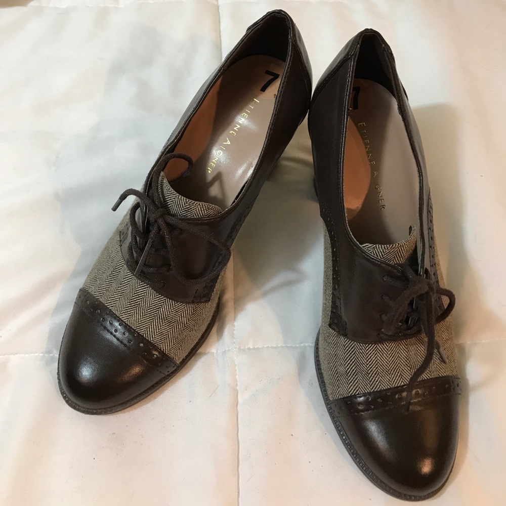 Brown Herringbone Lace-up Booties in Brown