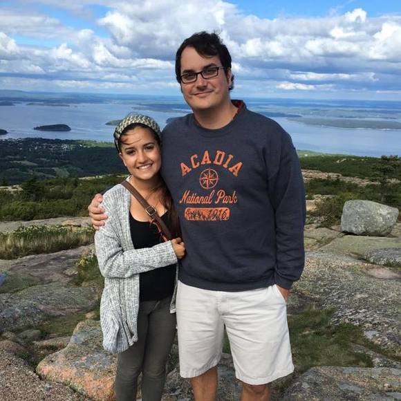 Meet your Posher, Aline - Picture 1 of 1