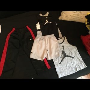 Boys Jordan gear size 4 tank shorts black gray