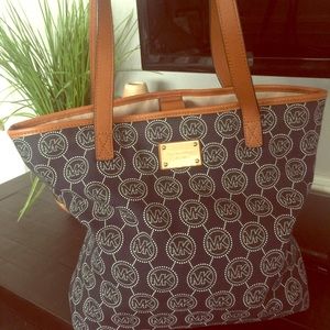 Michael Kors tote