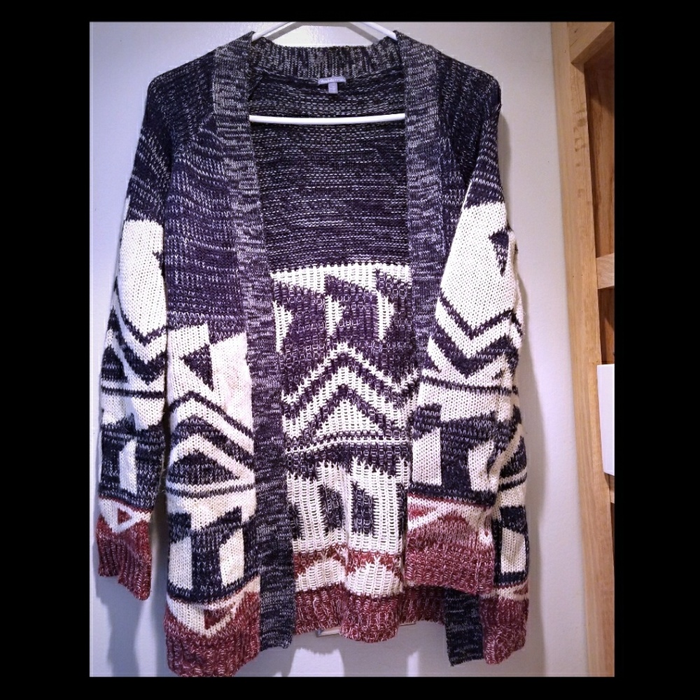 Red, off white, and blue knit open cardigan