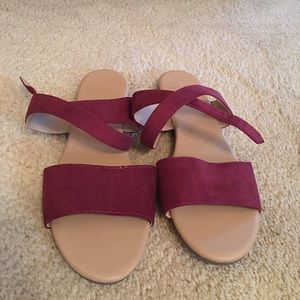 Maroon flats