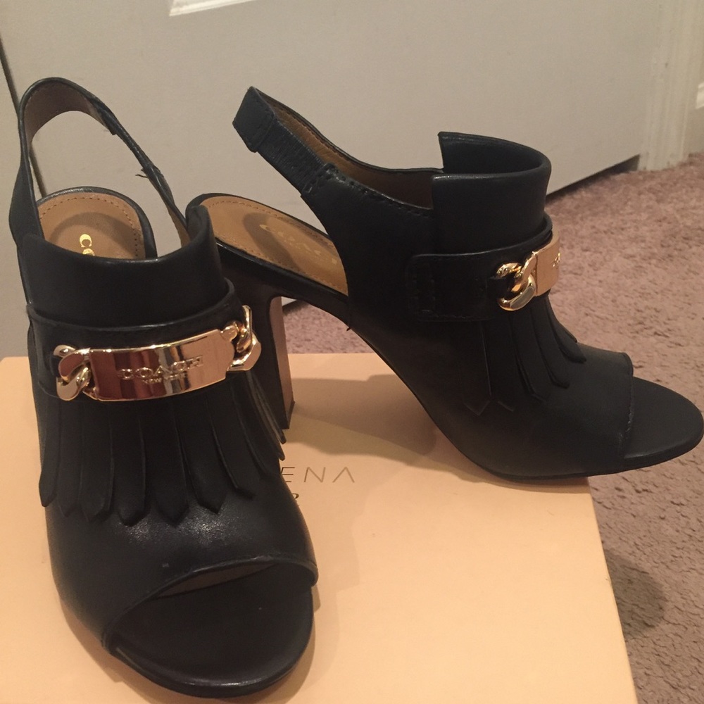 💕💕Coach Renita Sandal NWT💕💕