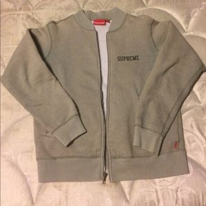 100% authentic supreme zip up crew neck
