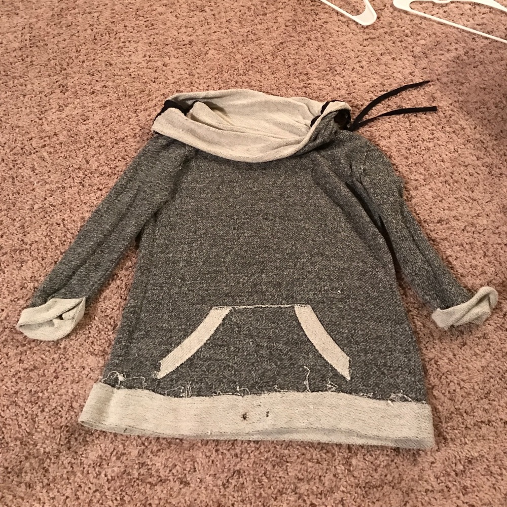 Grey sweater