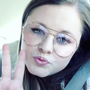 Meet your Posher, Jessie