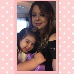 Meet your Posher, Perla