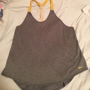 Nike dri fit tank xl