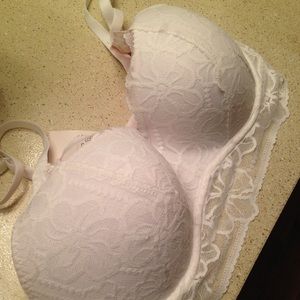 Victoria's Secret Pink Bralette!