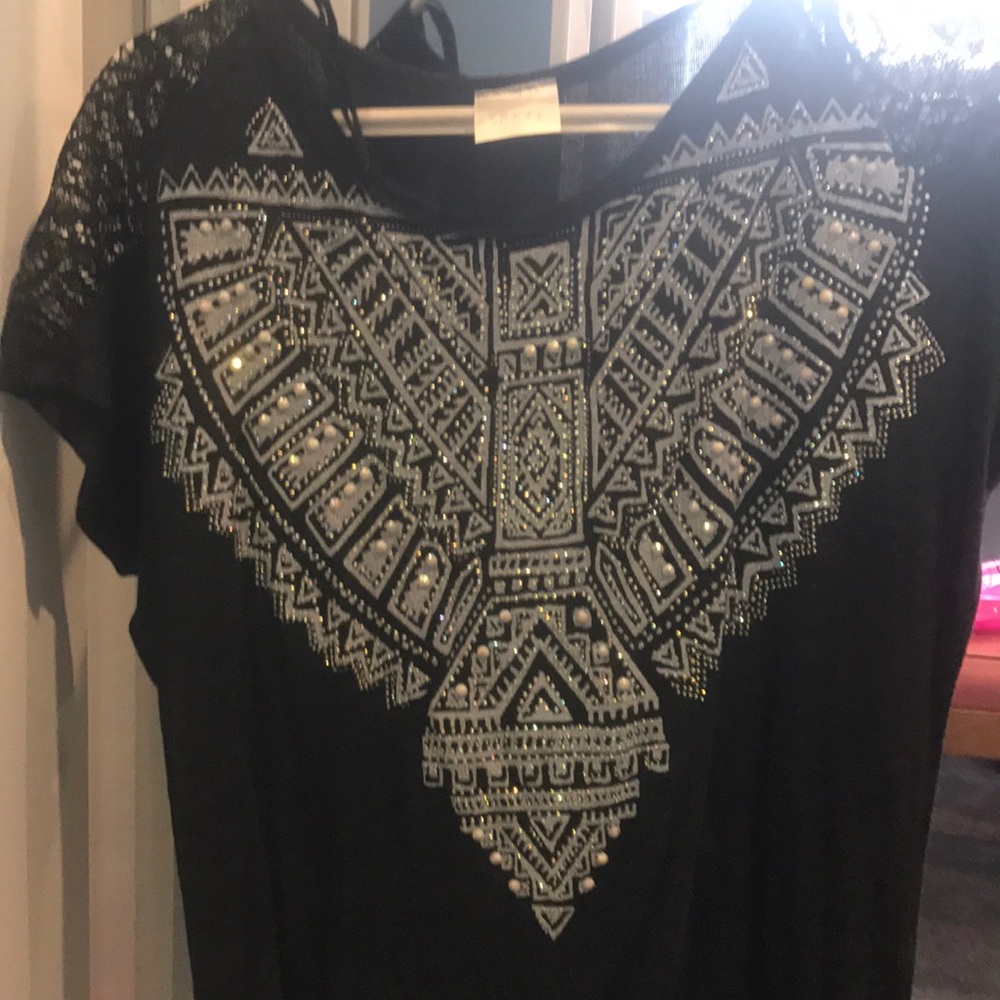 Nwot Vocal shirt size L
