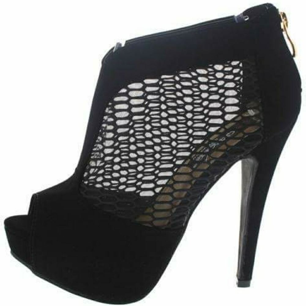 Black Ankle Booties, Size 7M and 8M, Brand New