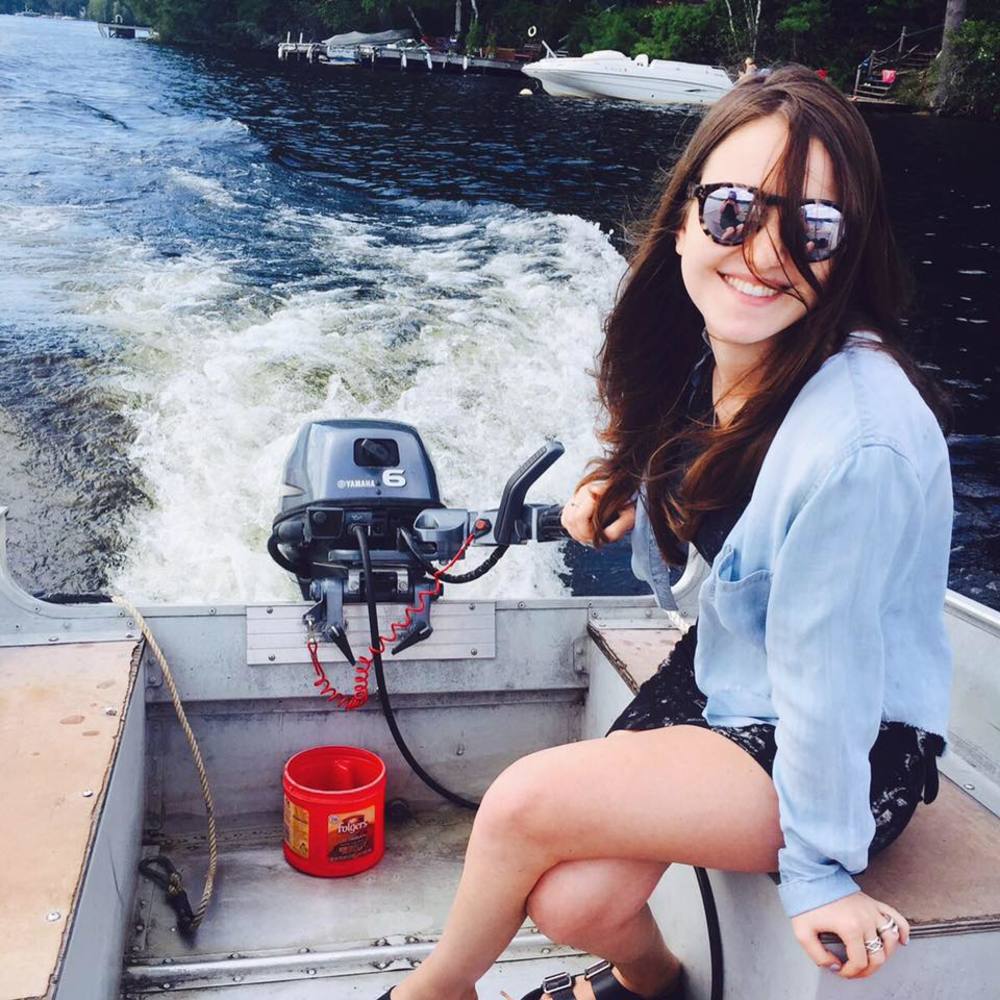 Meet your Posher, Jade