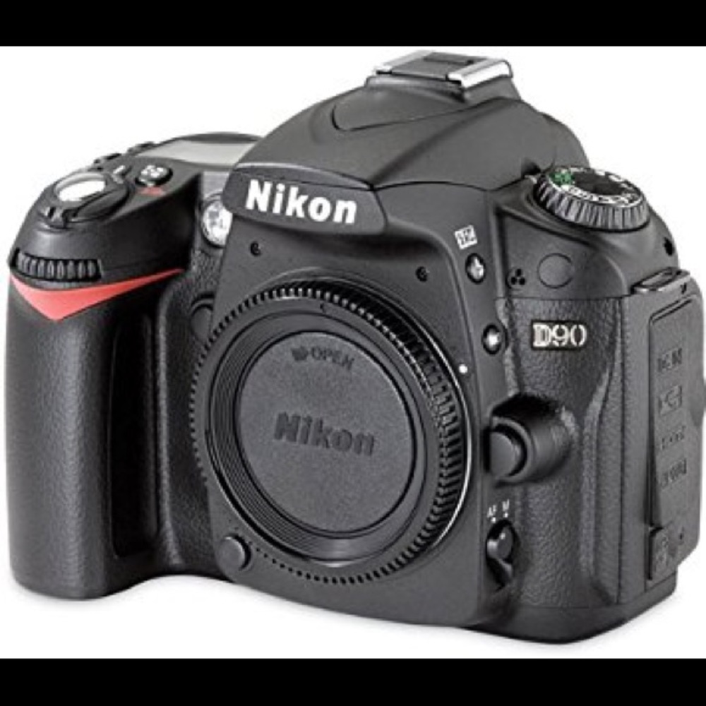 ◾️SOLD◾️Nikon D90