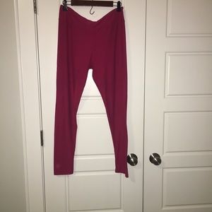 Like New LuLaRoe Leggings TC Solid Crimson Red