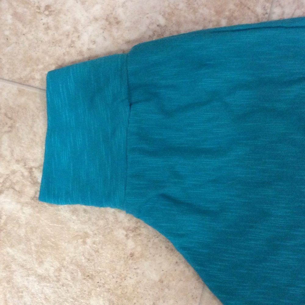 EUC piko style Cato turquoise top - Picture 4 of 5